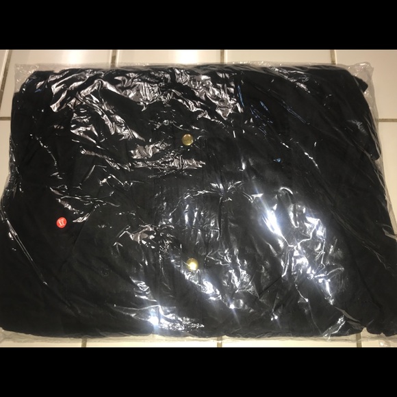 New Women’s Parka Jacket - Picture 2 of 4